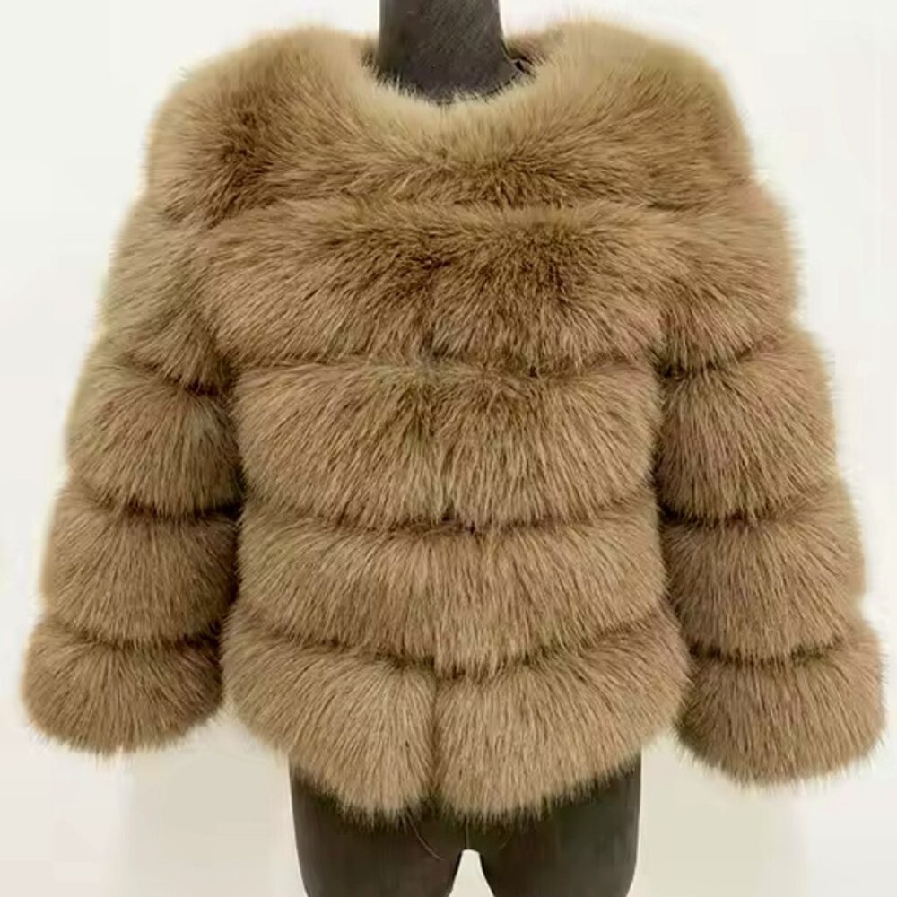 Brand New! Chic Brown Faux Fur Coat - Luxurious Winter Jacket - Warm & Stylish